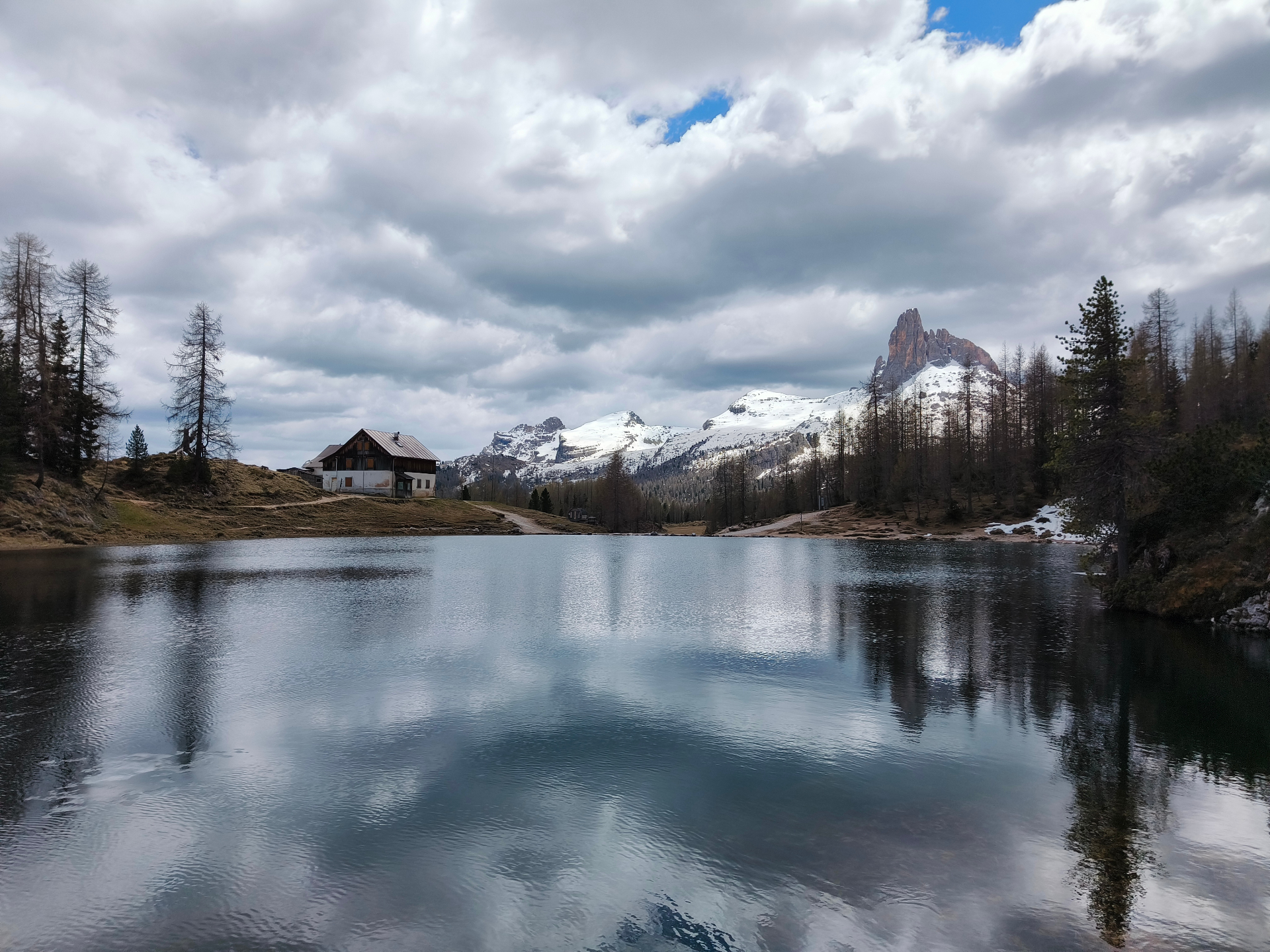 Lago Federa e Rifugio Palmieri Dolomiti